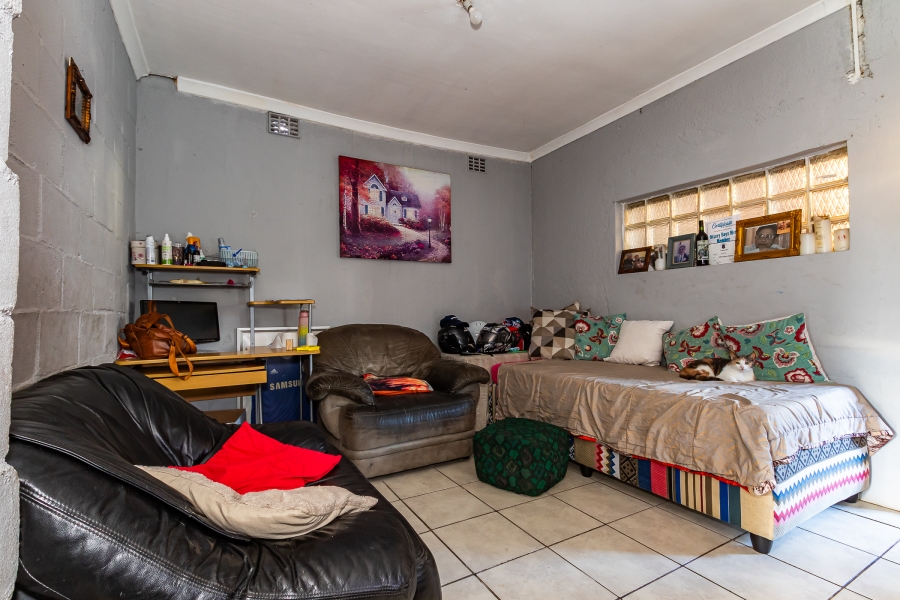 2 Bedroom Property for Sale in Ottery Western Cape